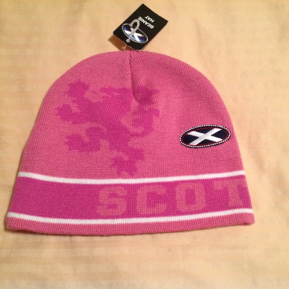 Scotland Beanie Woman's Pink NWT - Picture 1 of 4